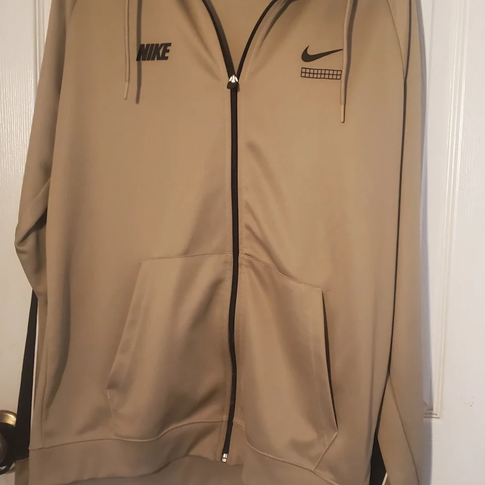 Nike DNA PKA full zip khaki / black hooded large jacket - Picture 3 of 8